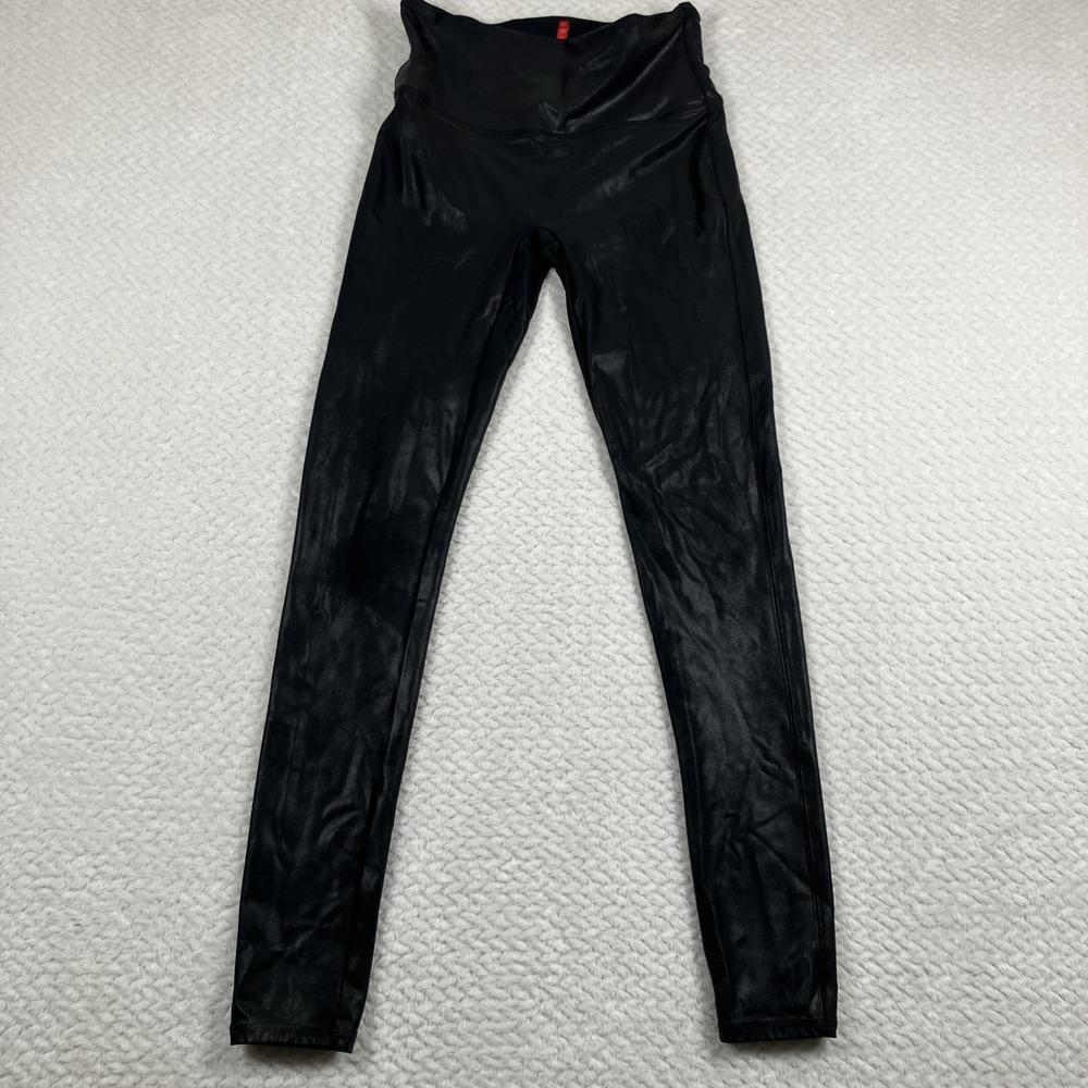 Spanx Women's Size Medium Smoothing Faux Leather Shapes & Lifts High Waisted